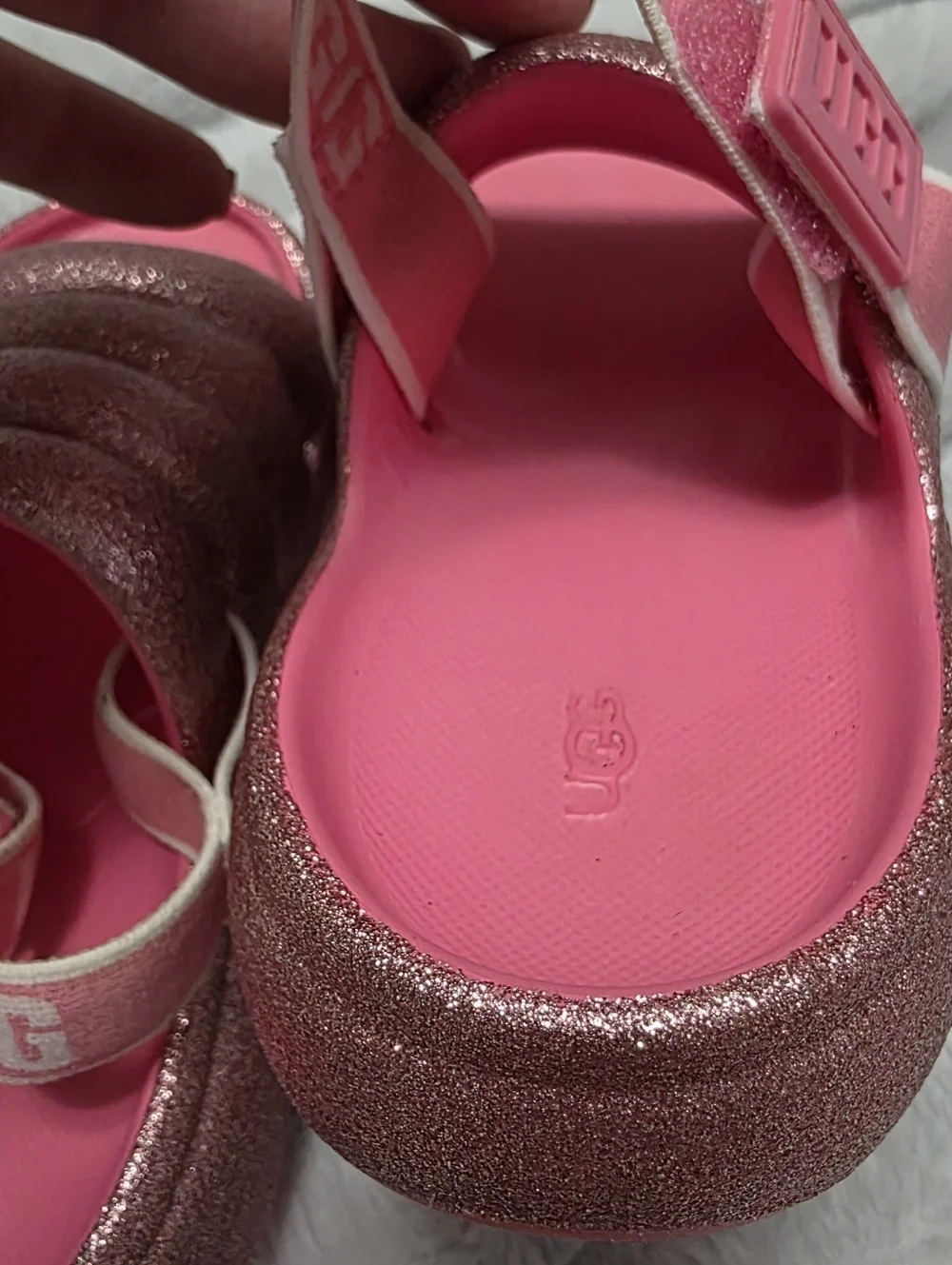 UGG K Sport Yeah Glitter Sandals Size 10 Toddler